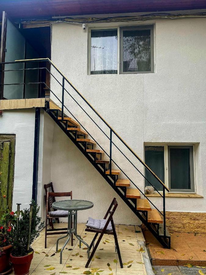 Buzz Apartment Cluj-Napoca Exterior photo