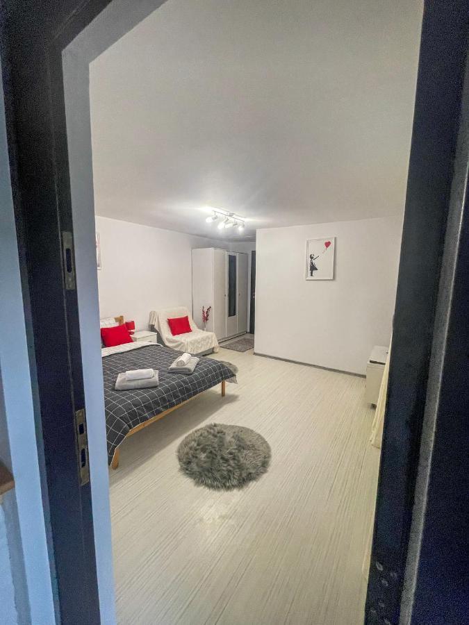 Buzz Apartment Cluj-Napoca Exterior photo